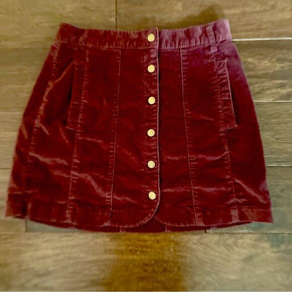 BDG Corduroy Burgundy Wine Maroon Mini Skirt Fall gold Snap Button Front Size 6 - Picture 4 of 12